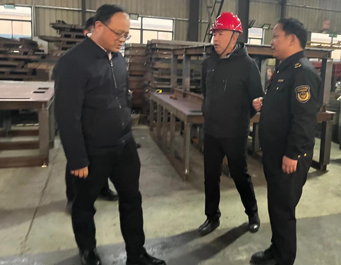 浦口区区长莅临生产一线指导工作